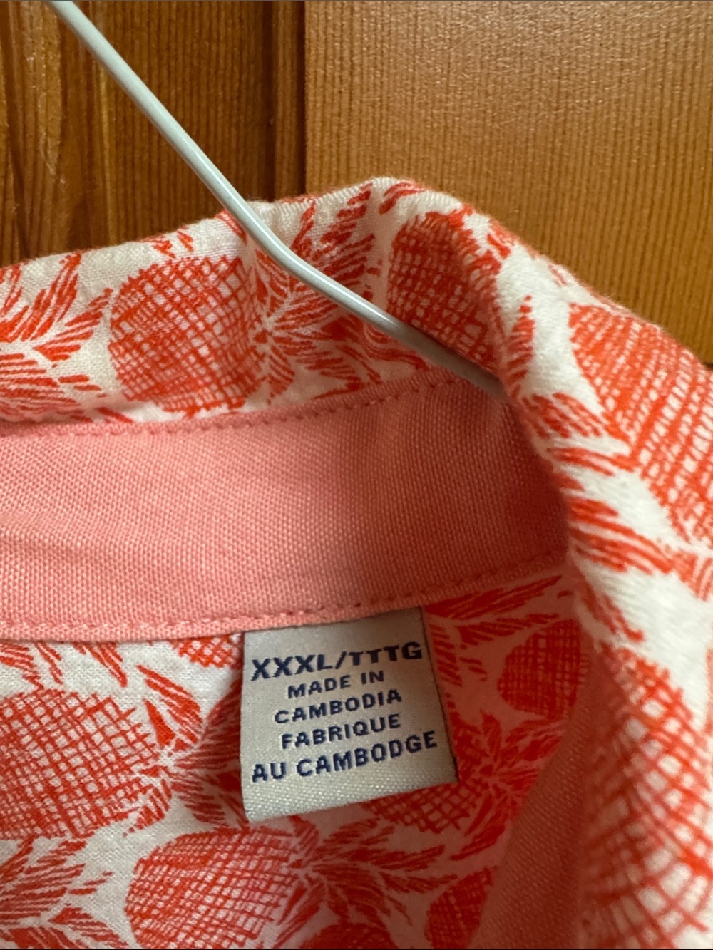 Tommy Bahama Camp Shirt with Pineapples XXXL - Picture 4 of 5